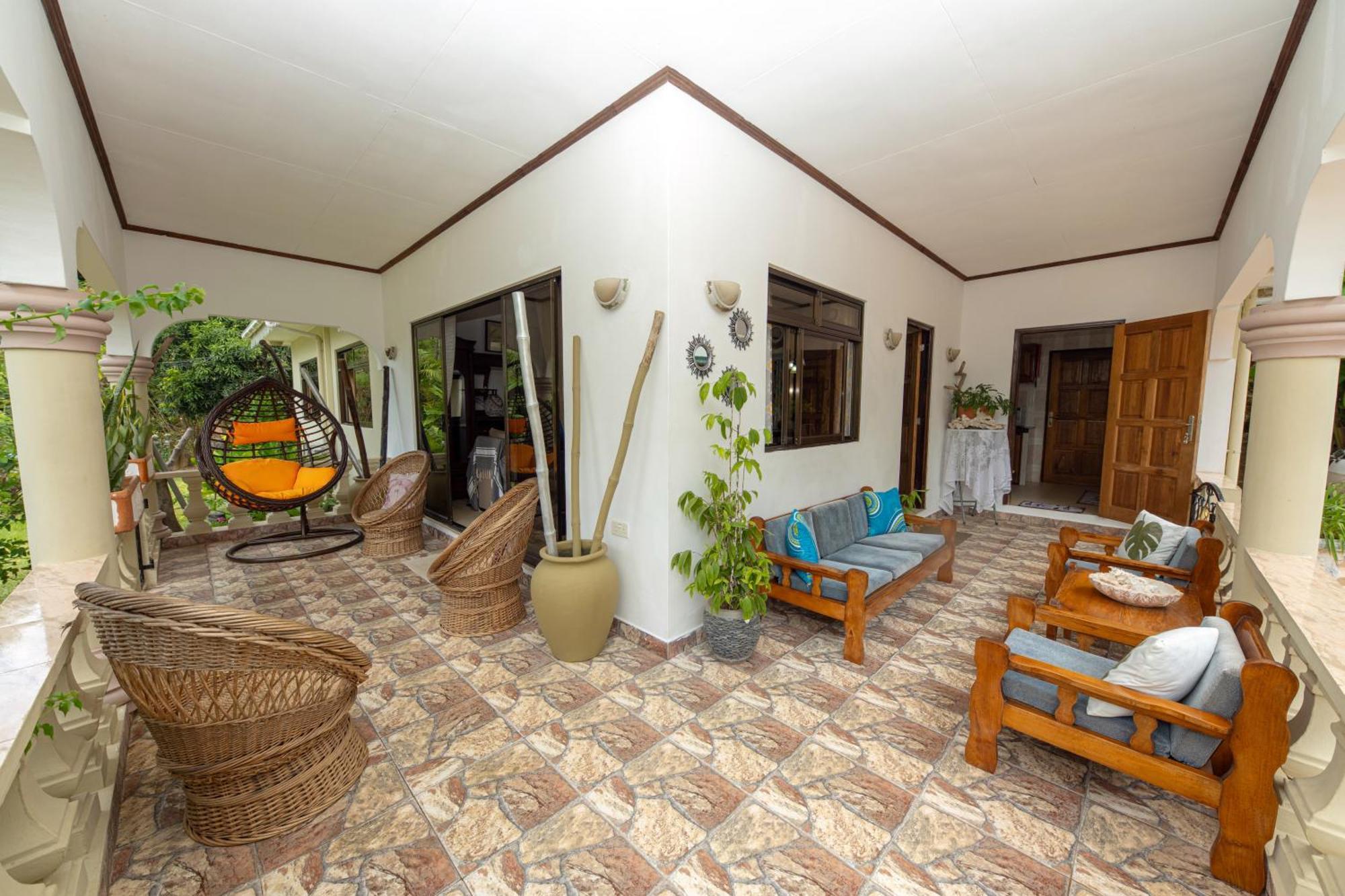 Maison Zelda Self Catering * Baie Sainte Anne
